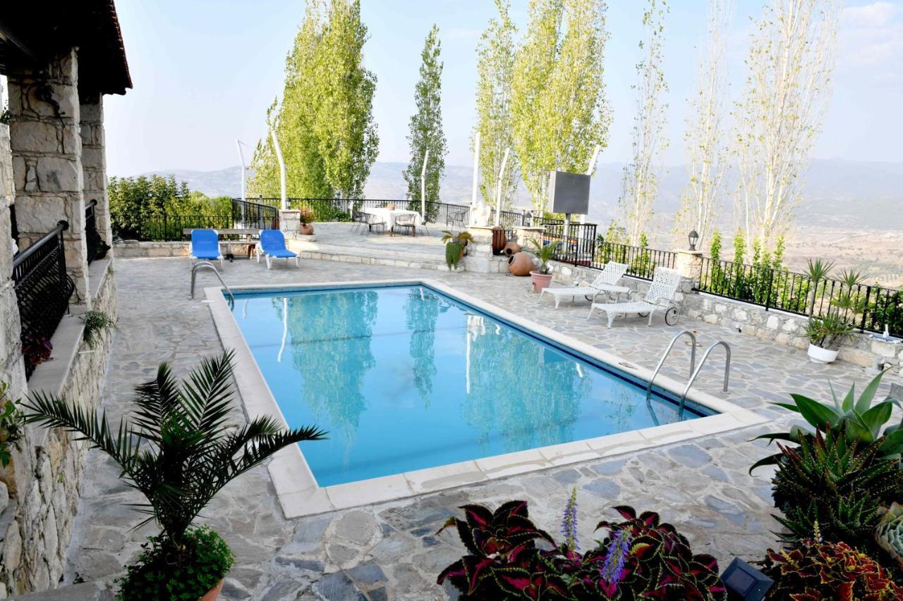 Lasa Black Rock villa Paphos Exteriör bild